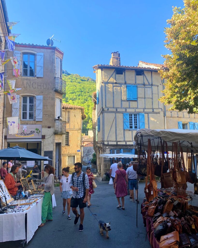 marche-de-saint-antonin-noble-val-2