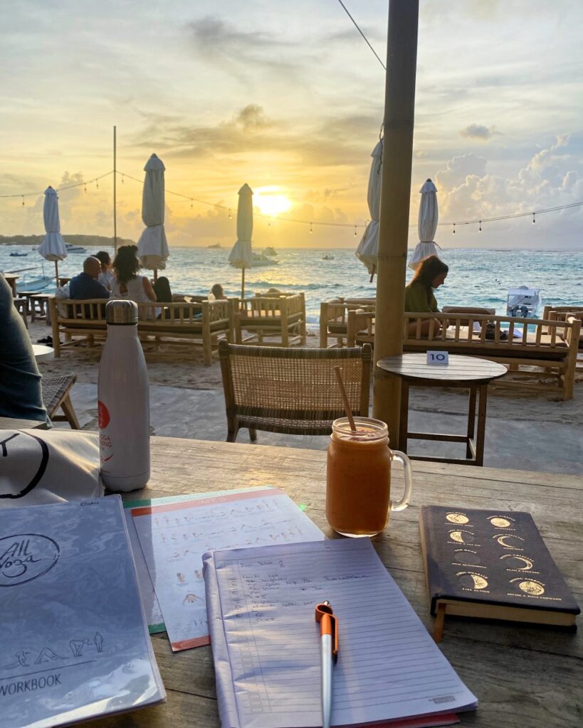 200-h-d-Ashtanga-à-Bali