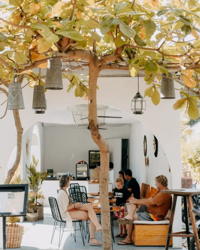 Nusa-Lembongan-Guide-bonzer